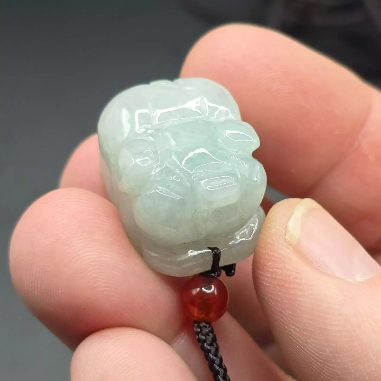 plant/Jade pig pendant-1