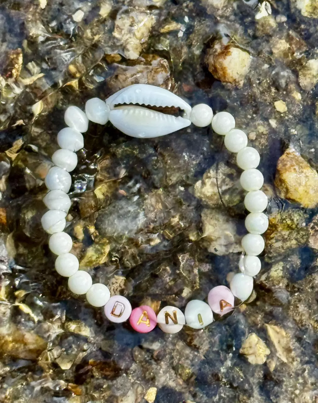 plant/Gold Coast Collection: ‘DANIA’ Beach Natural Howlite Steetch Bracelet | 6mm-3