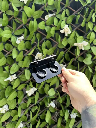 plant/Silicone Magnetic Feeder Ledges (silicone dish color will vary)-0-thumbnail