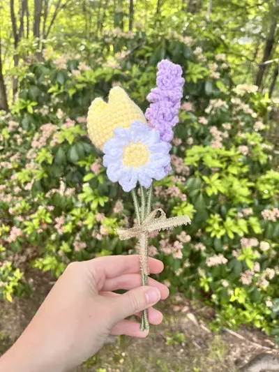 plant/3-Piece Crochet Flower Bouquet! (Made to order with custom colors!)-0-thumbnail