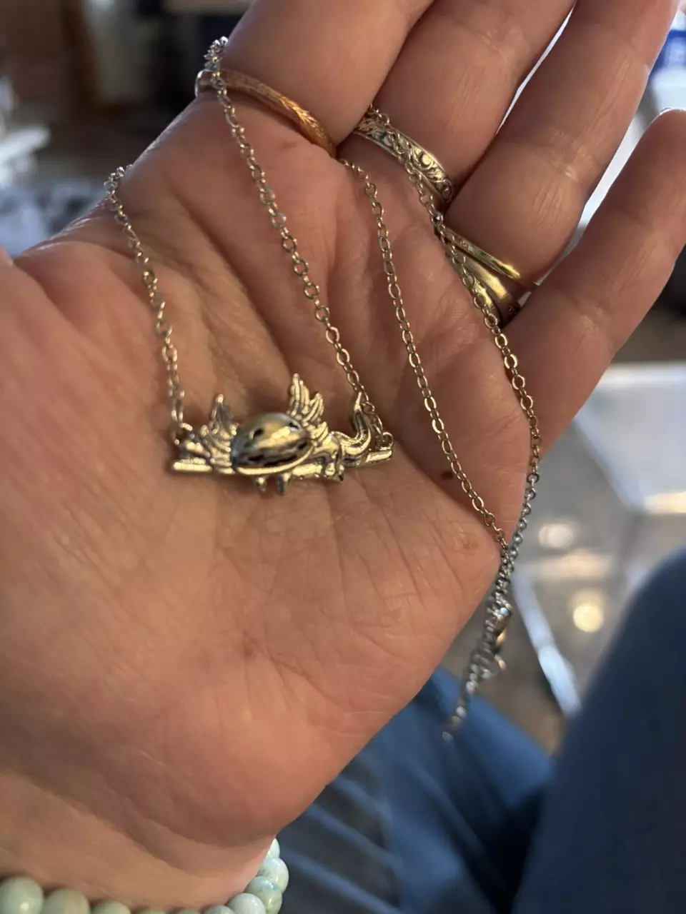 plant/Sleepy Axolotl Necklace-0