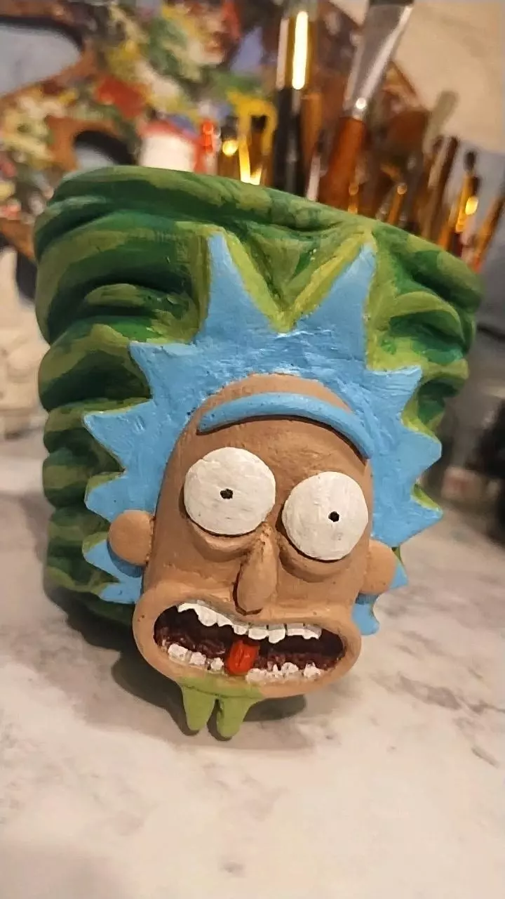 plant/Crackpot Rick Portal Planter-0