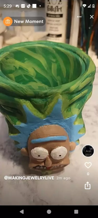 plant/Crackpot Rick Portal Planter-4-thumbnail