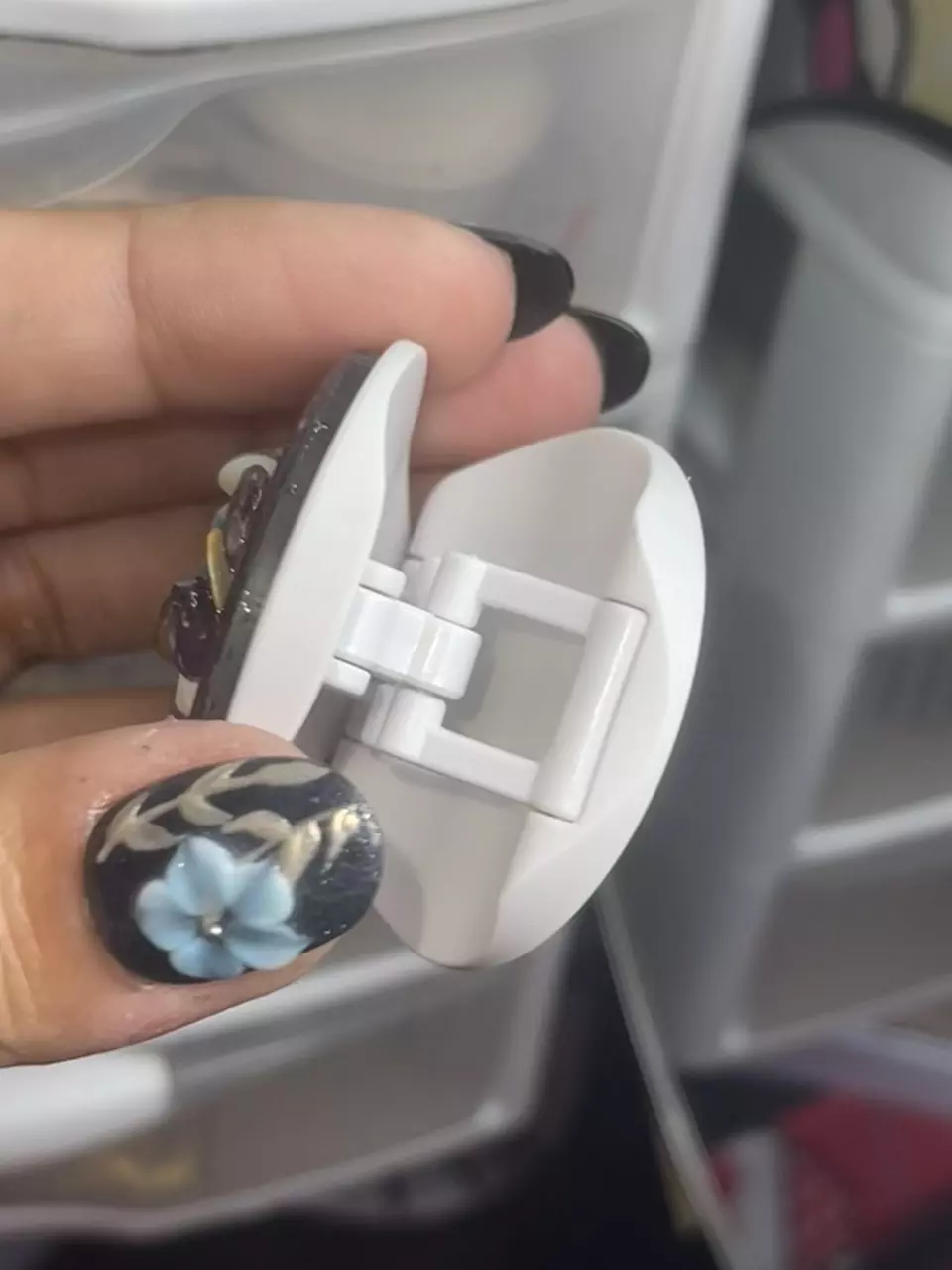 plant/Glitter resin crystal chip phone grips-1