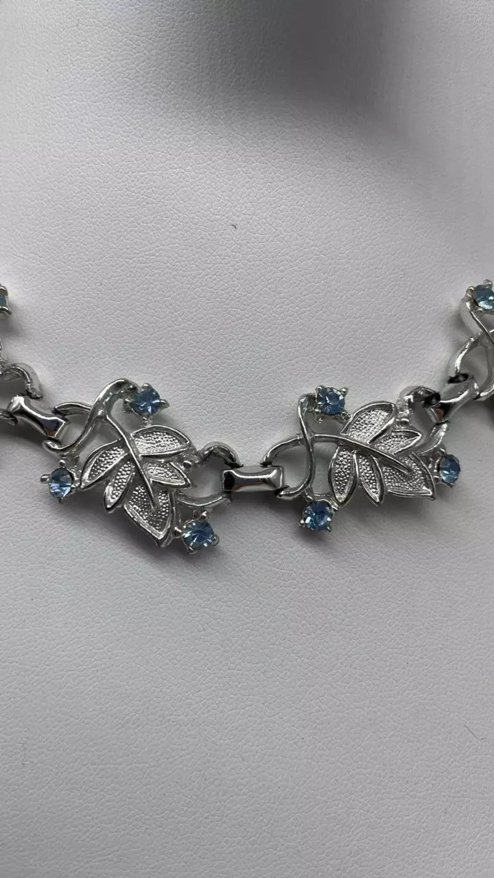 heat_pack/Silver tone Leaf  blue rhinestones 15”-1