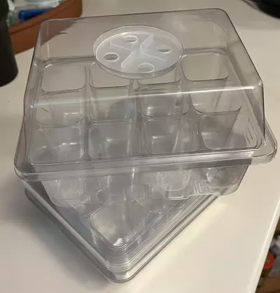 plant/Clear 12 cell dome tray-0-thumbnail
