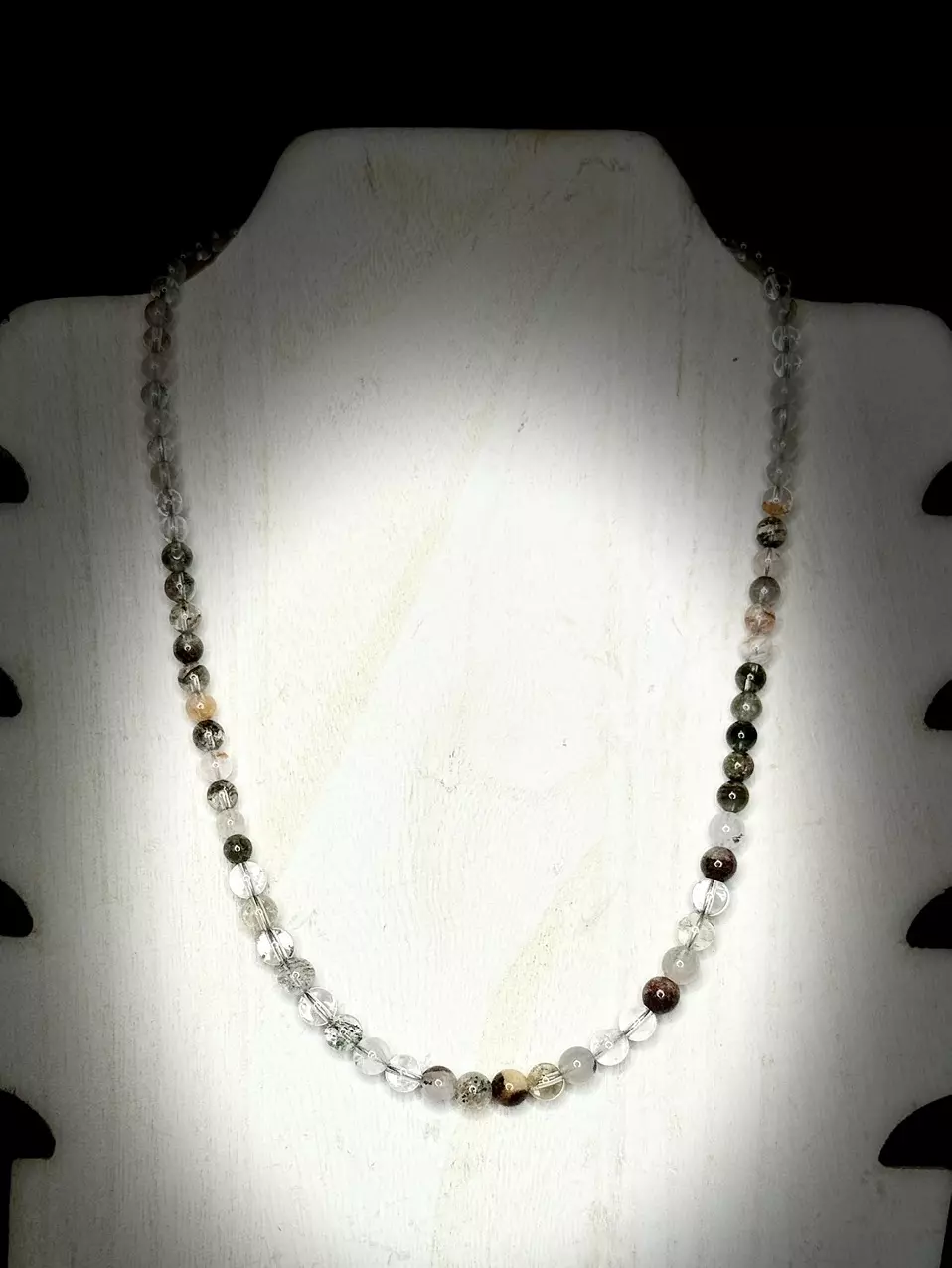 plant/Phantom quartz beaded necklace-0