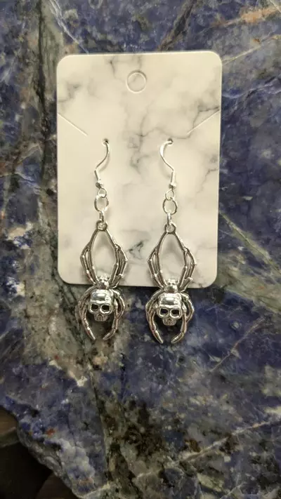 plant/Skull spider earrings-0-thumbnail