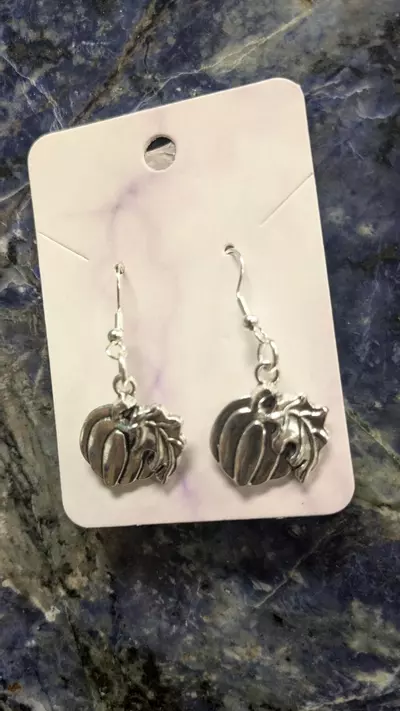 plant/Silver pumpkin earrings-0-thumbnail