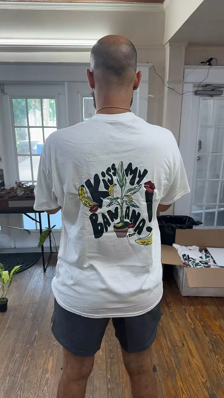 plant/Kiss my banana shirt-0