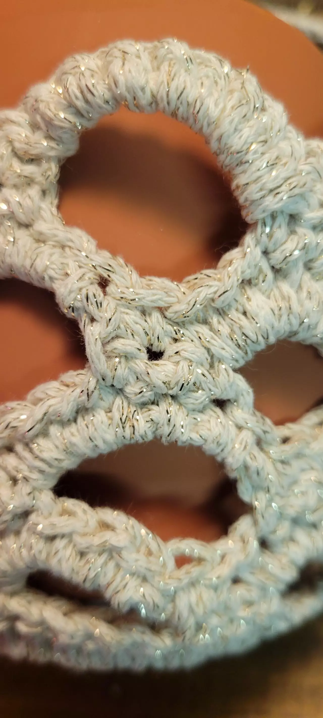 plant/Hand crochet plant hanger rock 🪨 pattern cream with sparkles for 5-6 inch pot-1