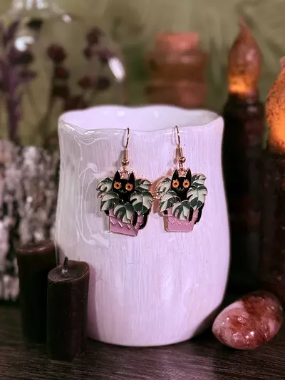 plant/$8 | Cat with Plant Earrings 8H-0-thumbnail