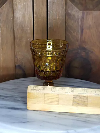 plant/Indiana amber glass Goblet Small-6-thumbnail