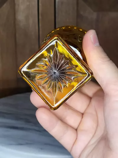 plant/Indiana amber glass Goblet Small-7-thumbnail