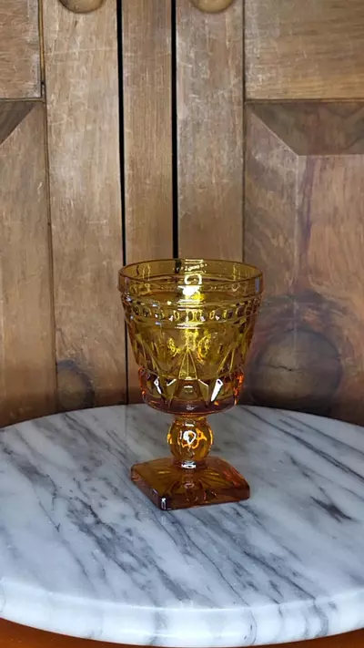 plant/Indiana amber glass Goblet Small-1-thumbnail