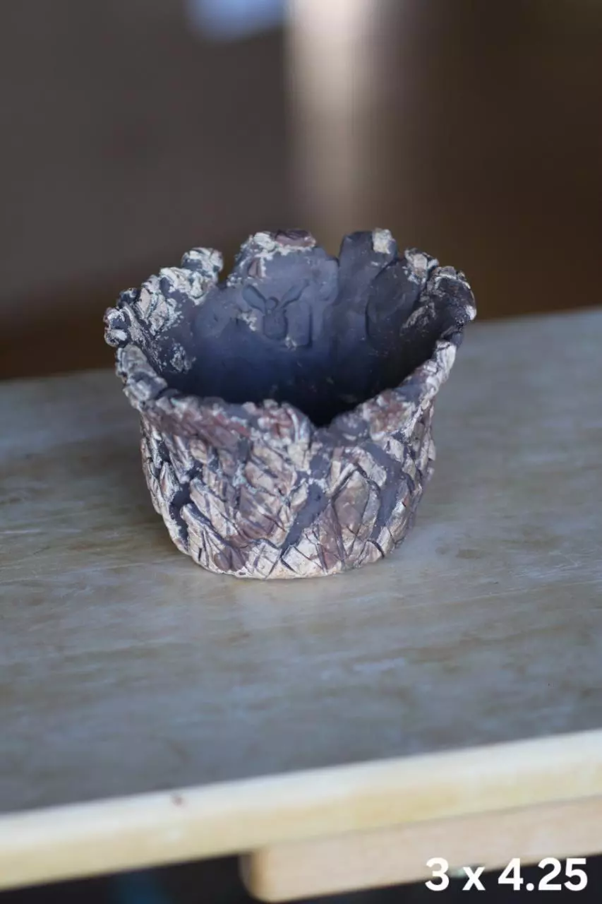 plant/Handmade ceramic pot with drainage-0