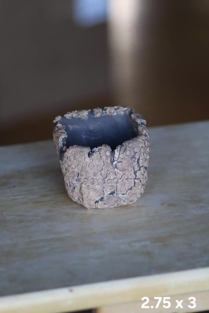 plant/Handmade ceramic pot with drainage-0