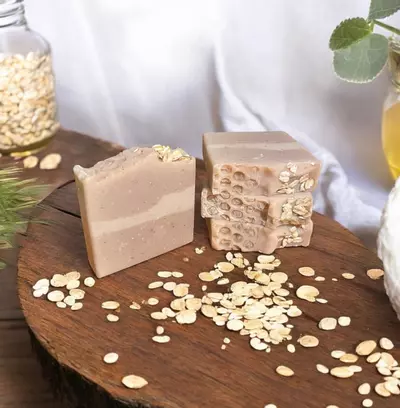 plant/Goats Milk Soap- Oatmeal, Milk & Honey-0-thumbnail