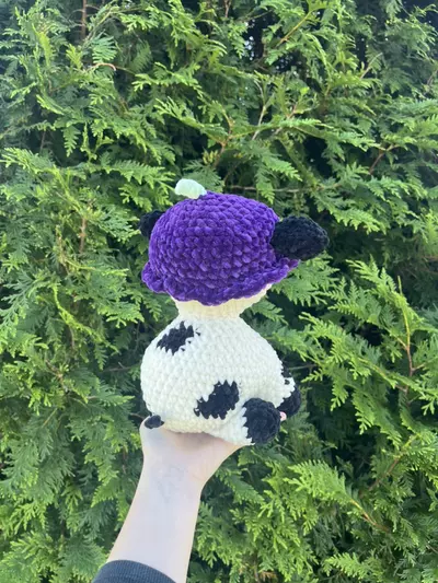 plant/PDF Crochet Pattern: Fruit Hat Cow!🍓🐮 (NOT a physical product!)-8-thumbnail