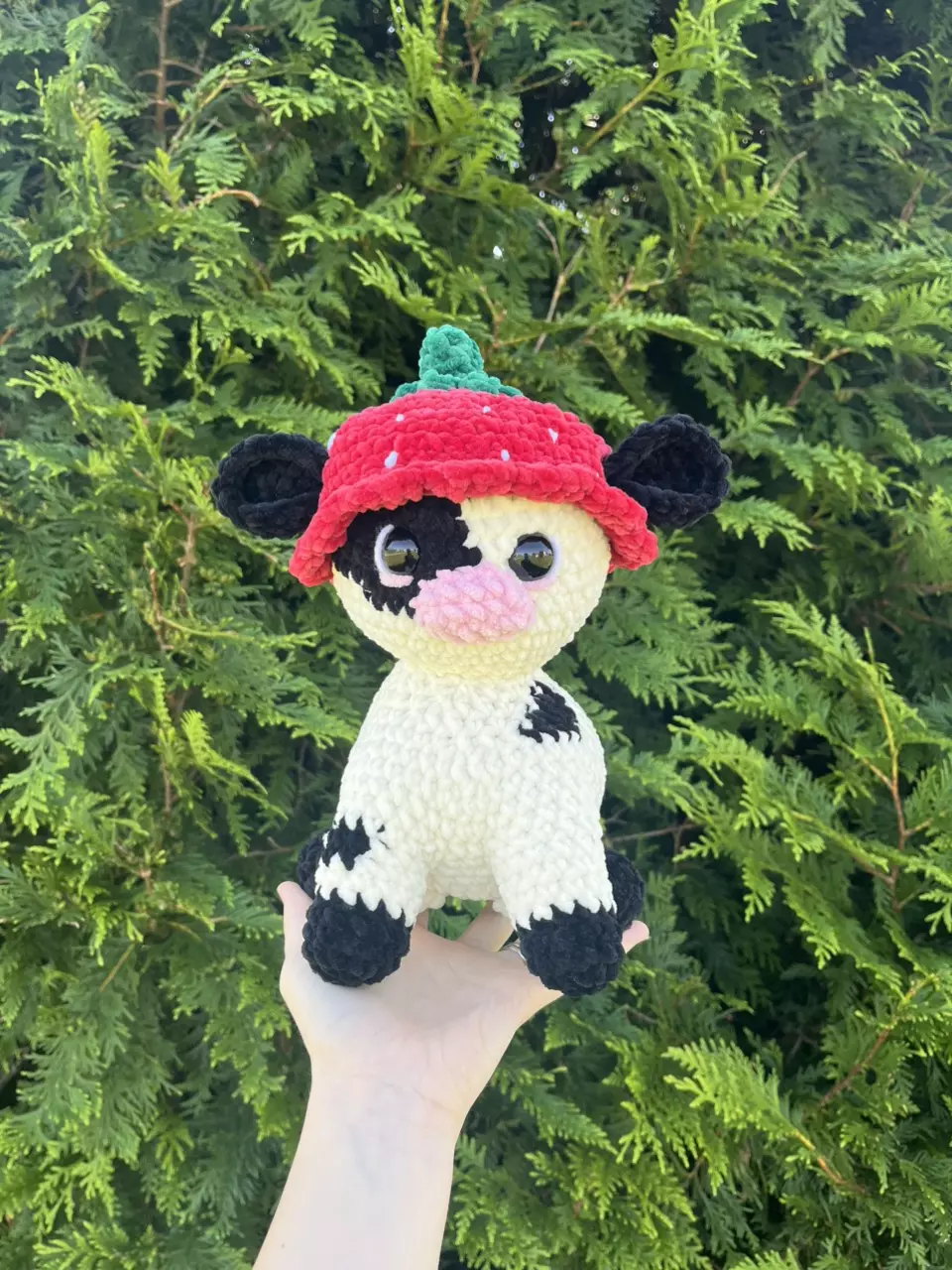 plant/PDF Crochet Pattern: Fruit Hat Cow!🍓🐮 (NOT a physical product!)-1