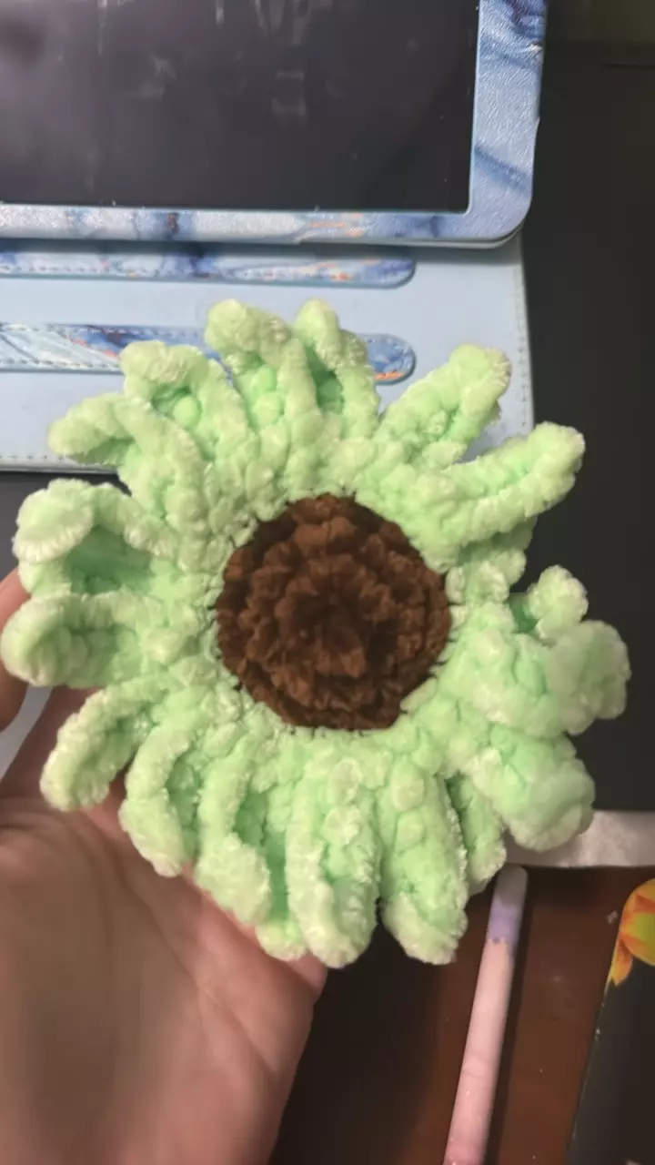 plant/🌸 Plush Green Crochet Flower Buddy – Cute Handmade Gift-0