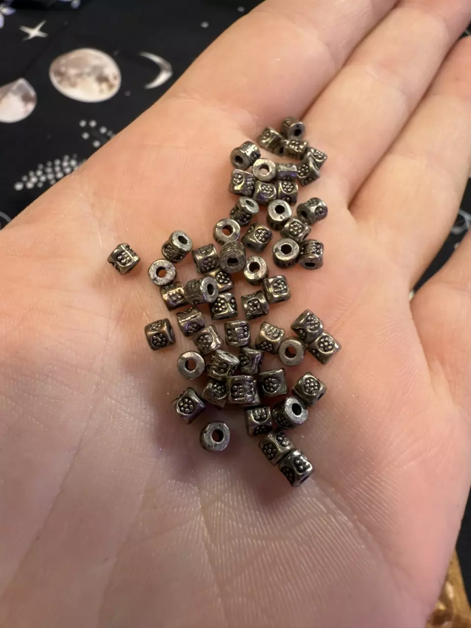 plant/Lot of mini barrel beads-0