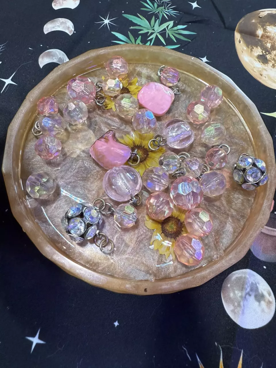 plant/Pink faceted beads and charms lot-0