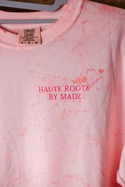plant/Haute Barbie Madz Merch XL-1-thumbnail