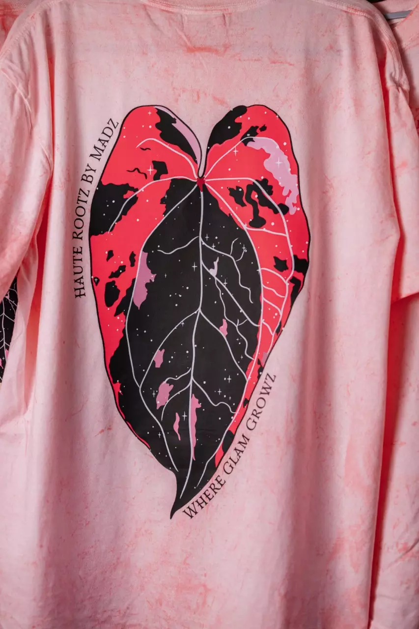 plant/Haute Barbie Madz Merch XL-0