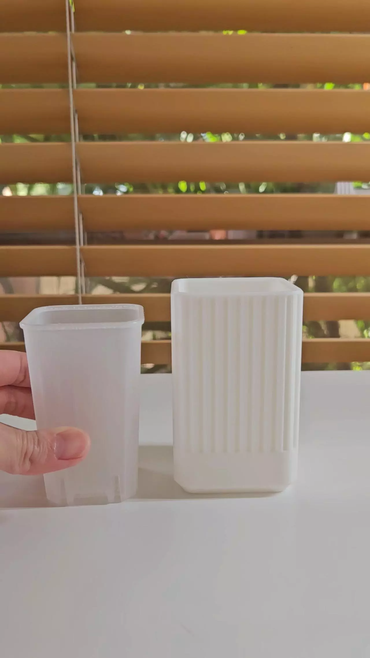 plant/2" self watering pot - white-0