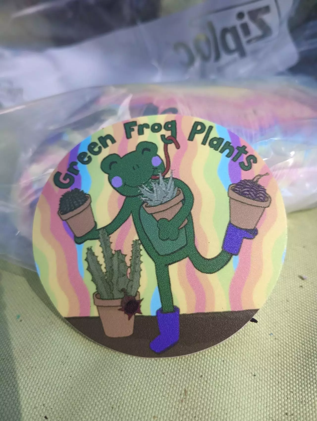 free_shipping/Green Frog Plants sticker--design #1 💚-0