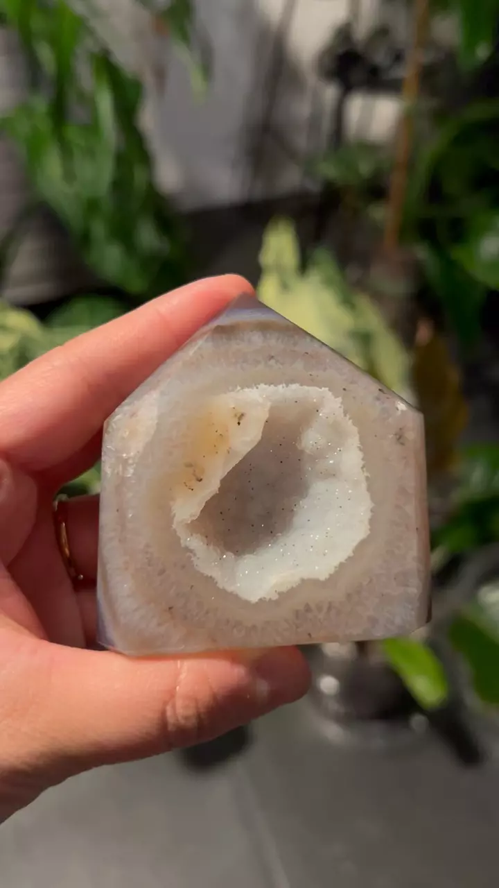 plant/Druzy Agate Tower – 7.97 oz-0