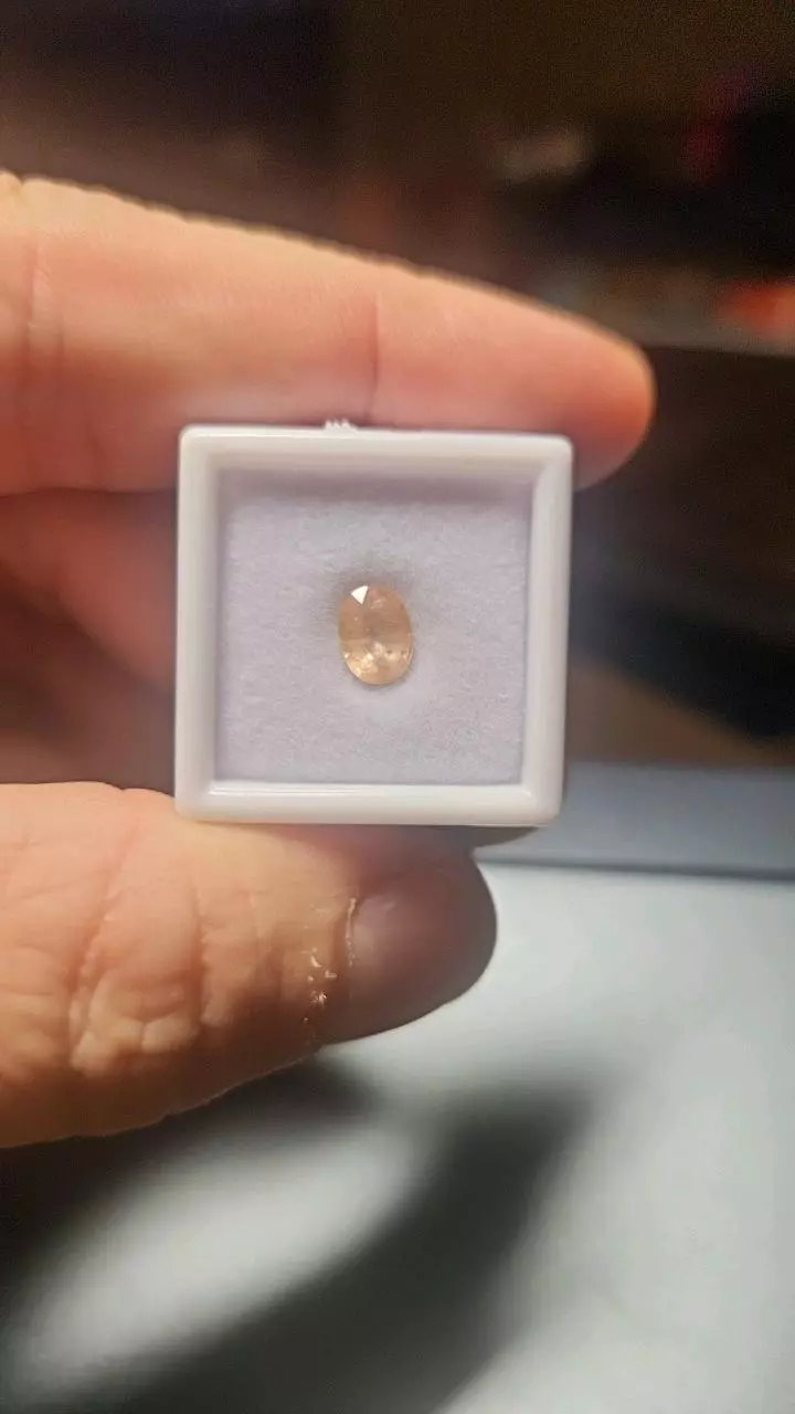 plant/1.29ct Yellow Sapphire – AAA Oval Brilliant-0