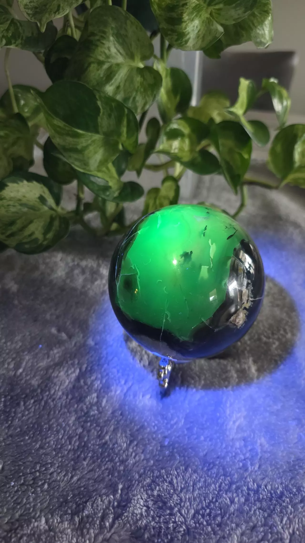 plant/HIGH UV 2lb 2.9oz Volcano Agate Sphere 🛸✨️-0