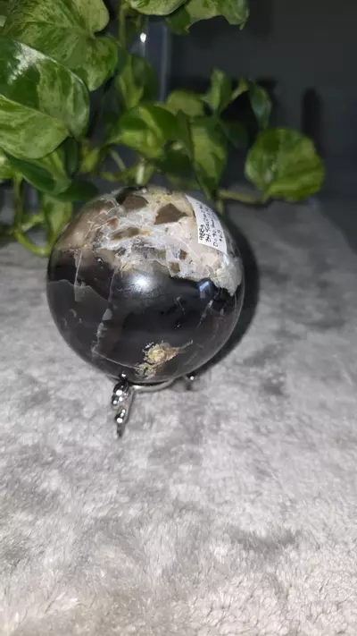 plant/HIGH UV 2lb 2.9oz Volcano Agate Sphere 🛸✨️-7-thumbnail