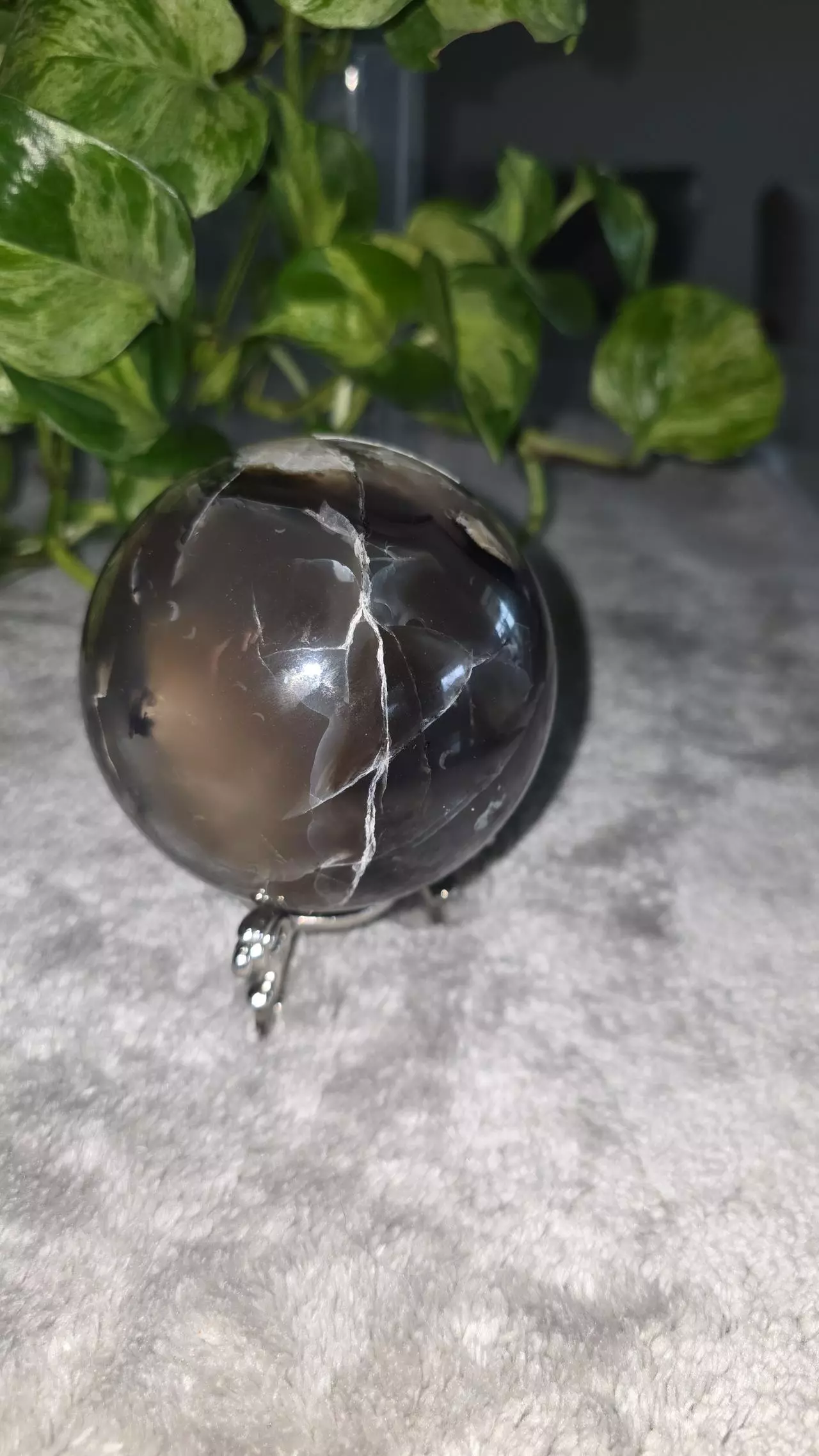 plant/HIGH UV 2lb 2.9oz Volcano Agate Sphere 🛸✨️-8