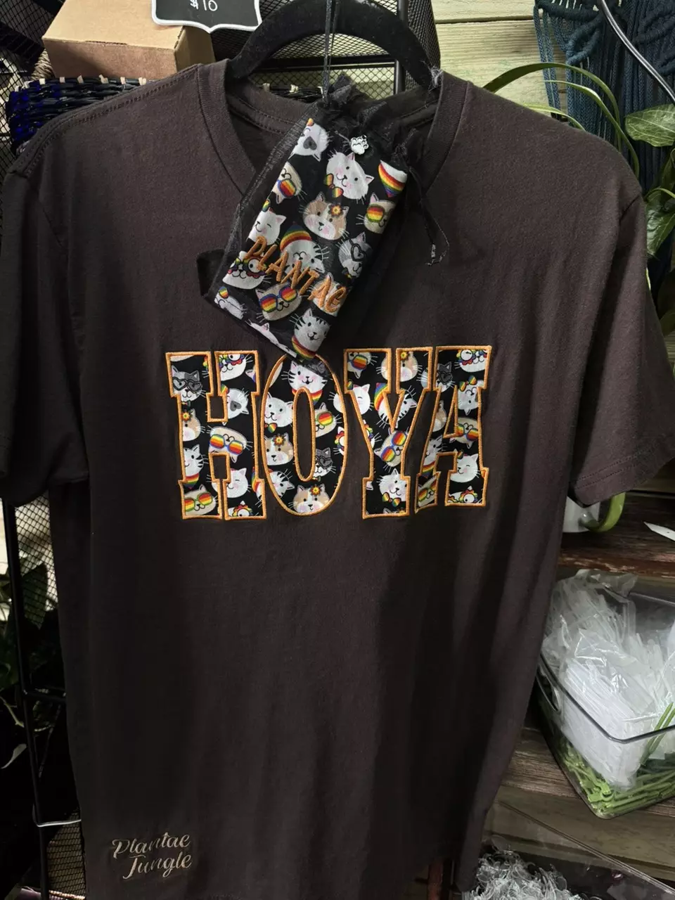 plant/Hoya & Cats Tshirt Brown with Bandana xl-1