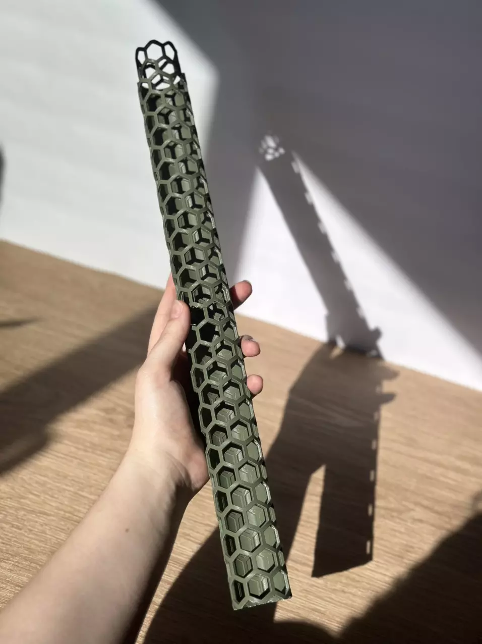 plant/Seamless moss pole with solid back - green-0