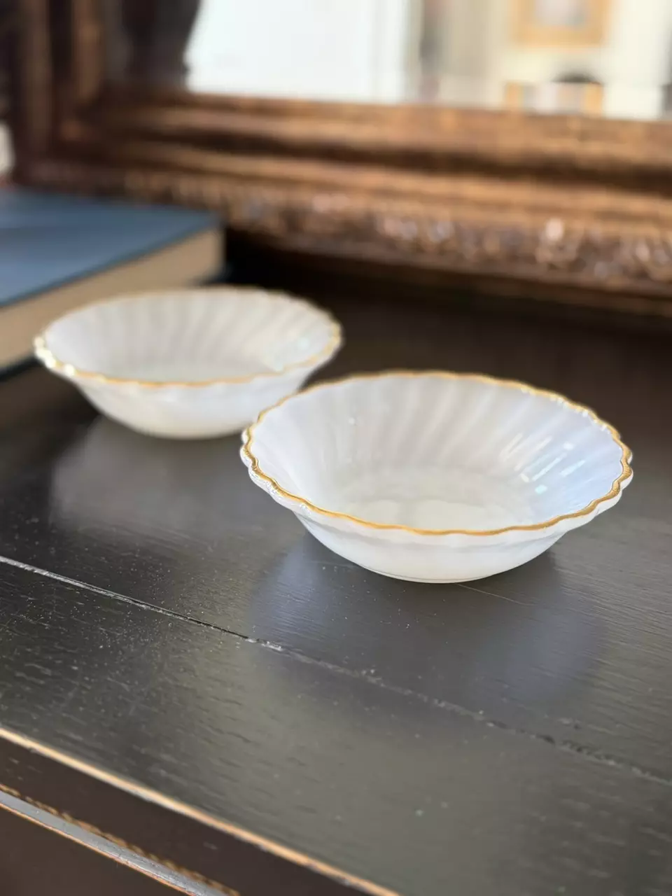 plant/Anchor Hocking Milk glass bowls with Gold Rim (set of 2)-1