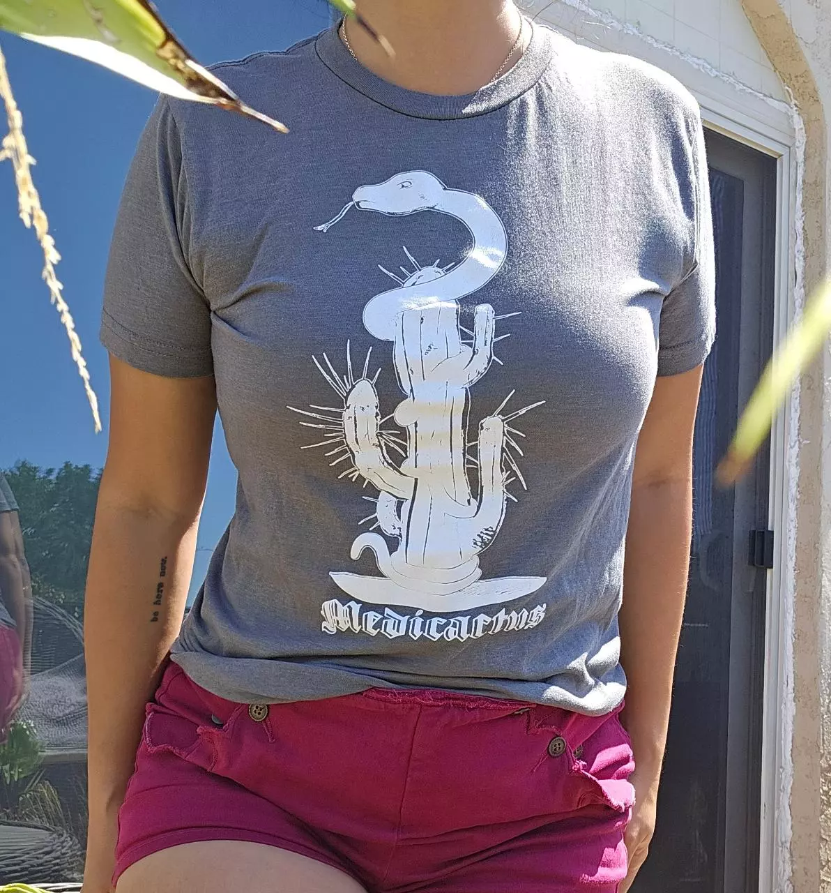 plant/SMALL Medicactus T-shirt-0