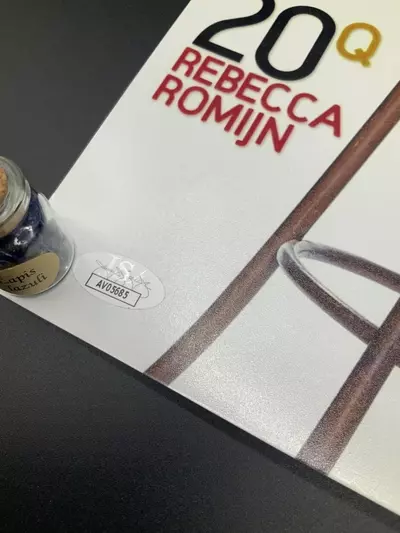 plant/Alison Waite Autographed 11x14” Photo PLAYBOY INSCRIBED XOXO, JSA COA-2-thumbnail