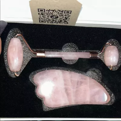 plant/Luxurious Rose Quartz Facial Roller and Gua Sha Set-0-thumbnail