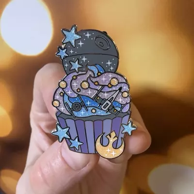 plant/Space Cupcake pin -0-thumbnail