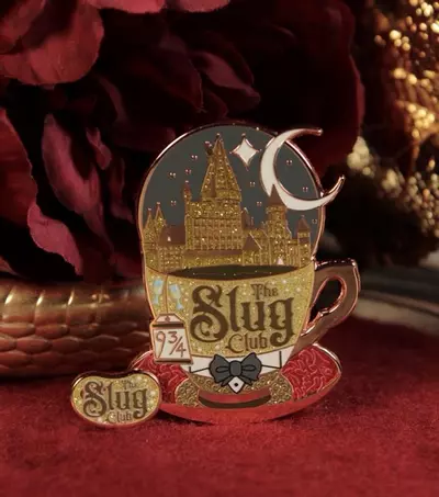 plant/FLAWED Slug teacup and bean 2 pin set -0-thumbnail