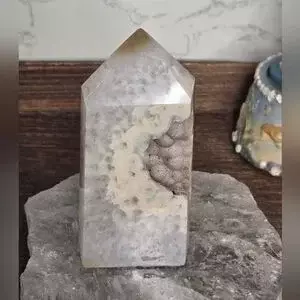 plant/Druzy Agate Tower-0
