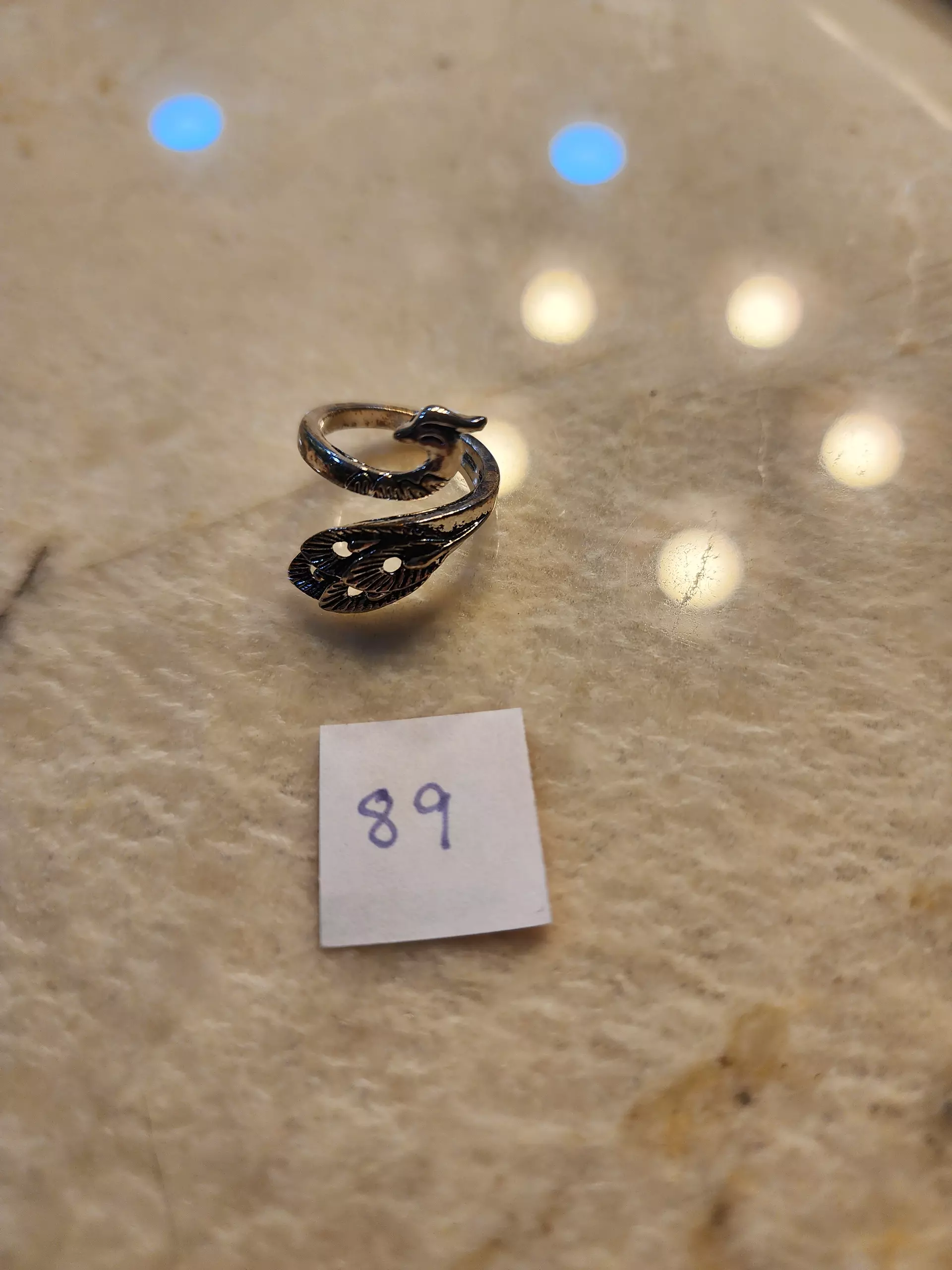 plant/Peacock Yarn Guide Ring-0