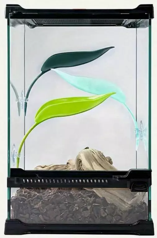 plant/Reptile Climbing Leaf Perching Decor-0