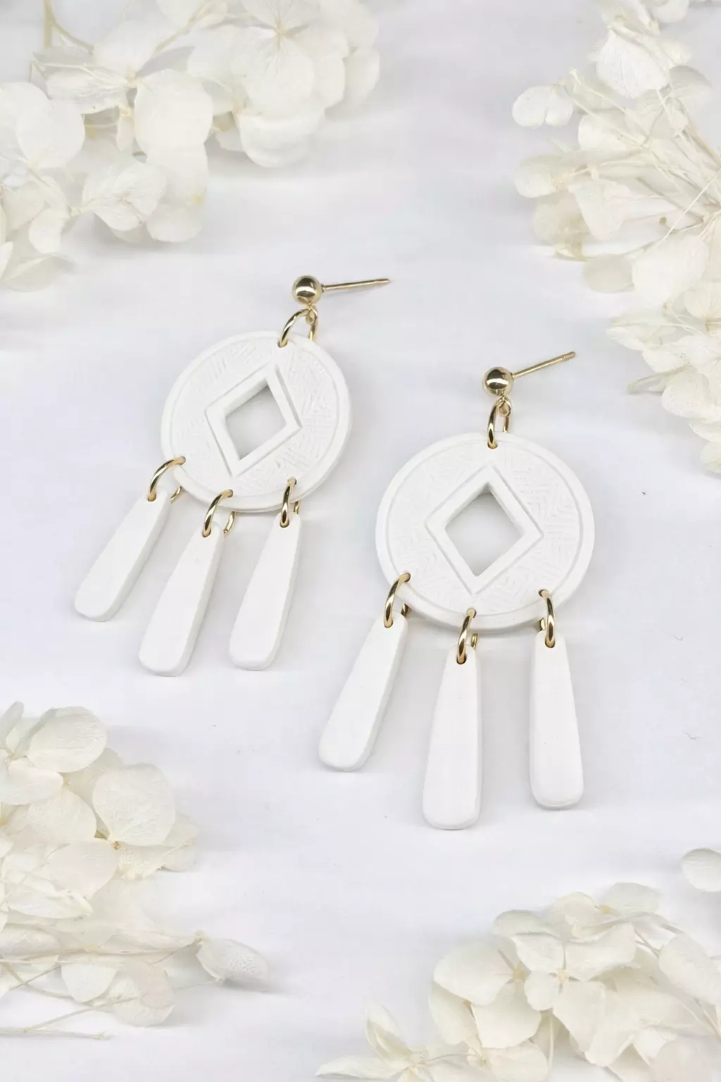 plant/Modern Relic 5 - White-0