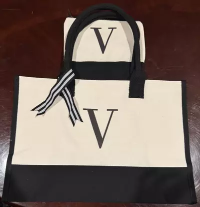 plant/2pc Tote & Make up bag with the letter V-0-thumbnail
