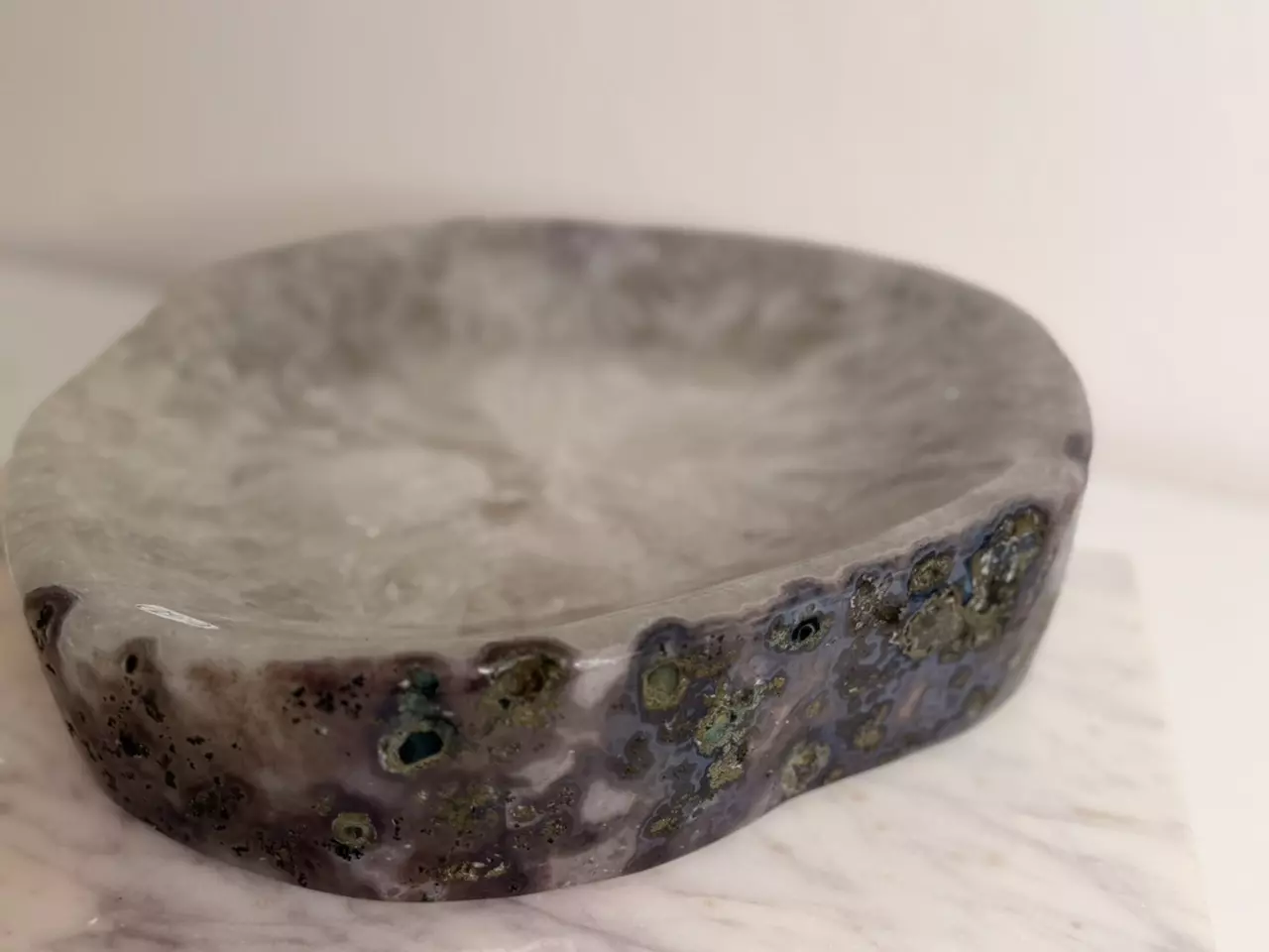 plant/Brazilian Agate Bowl with Quartz and Prasiolite 11.25w x 11d x 2.75h-0